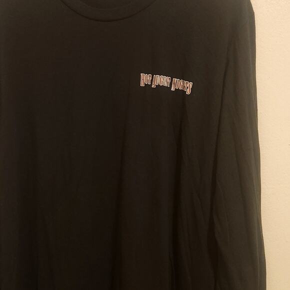 Hot August Nights Long Sleeved Tshirt Size Large - Picture 2 of 4